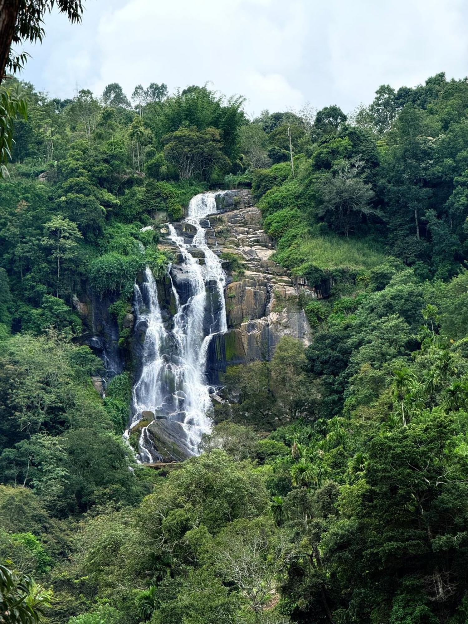 Ella Waterfall View Kültér fotó